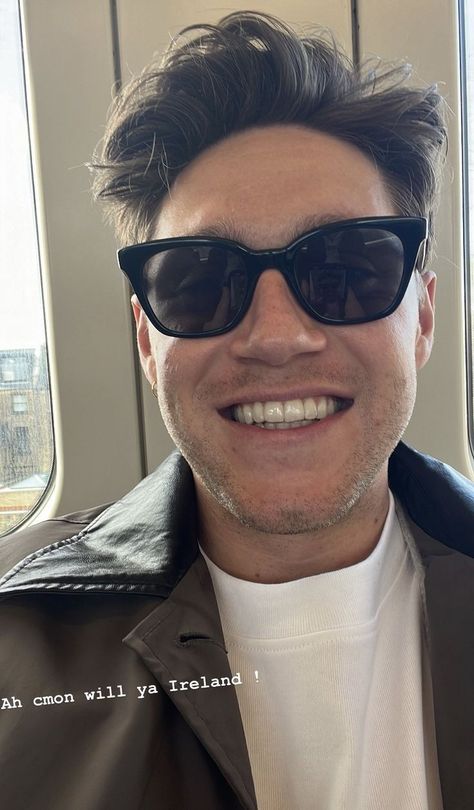 #niall #horan #niallhoran Niall Horan Baby, Hello Lover, Irish Princess, Irish Boys, James Horan, Irish Men, Liam Payne, Niall Horan, Mirrored Sunglasses Men