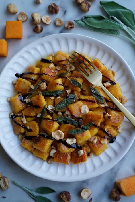 Toasted Butternut Squash Gnocchi with Brown Butter, Sage & Balsamic Housewife Duties, Pasta Table, Butternut Squash Gnocchi, Squash Gnocchi, Butternut Squash Sage, Brown Butter Sage Sauce, Brown Butter Sage, Sage Butter Sauce, Butternut Squash Cubes