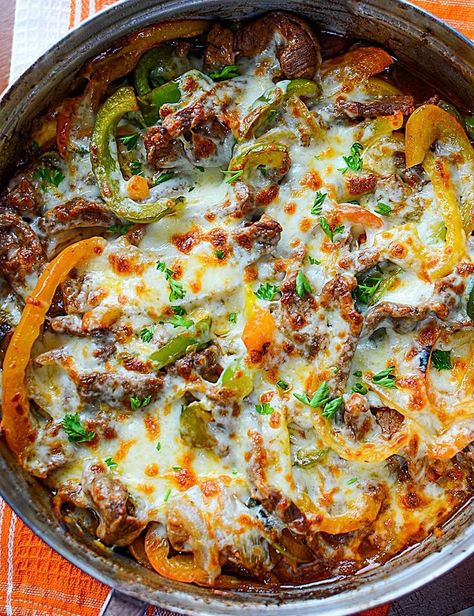 Low Carb Philly Cheesesteak... - Incredible Recipes Philly Cheesesteak Skillet, Cheesesteak Skillet, Boiled Egg Diet Plan, Diner Recept, Low Carb Diets, Philly Cheesesteak, Low Carb Diet Recipes, Keto Recipes Dinner, Low Carb Dinner Recipes