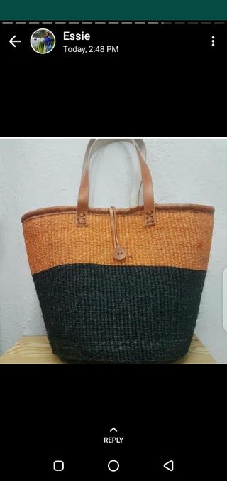 ZarraCreationsLTD - Etsy Canada Kiondo Bag Kenya, Kenya Women, Handwoven Bag, Ethnic Bag, Picnic Bag, Bags Tote, How To Make Handbags, Bag Travel, Everyday Bag