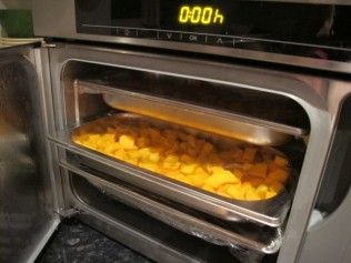 Steam oven pros and cons: steam oven review, Miele Miele Steam Oven, Steam Oven Cooking, Oven Cooking Recipes, Pork Belly Recipes Crispy, Steam Oven Recipes, How To Make Risotto, Cooking Pumpkin, Butternut Squash Risotto, Tv Chefs