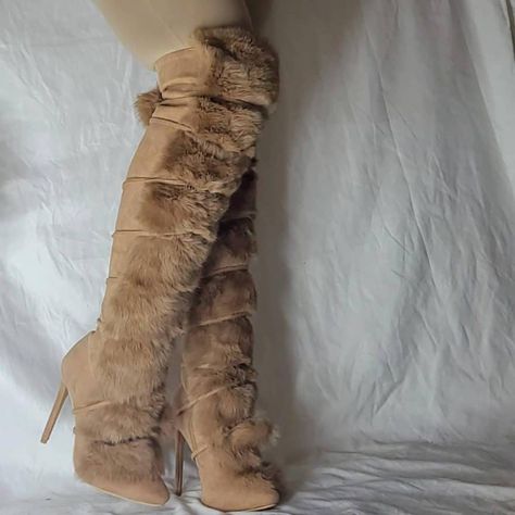 Boots with the fur or fur high heel boots: Womens faux fur boots Fur Leather Boots, Apple Bottom Jeans Boots With The Fur, Winter Boots Heels, Fur Heel Boots, Knee High Fur Boots, Fur Boots Heels, High Fur Boots, Fur High Heels, Boots With The Fur