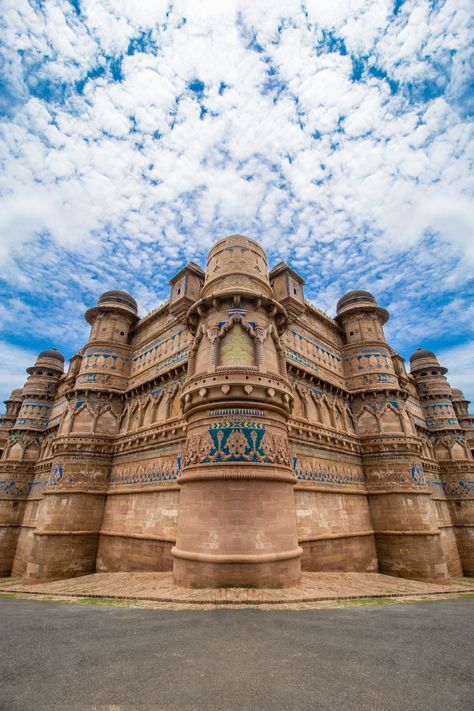 Gwalior fort Delhi Photos, Gwalior Fort, Shaadi Decor, Gladiator Hulk, Fantasy Terrain, Hanuman Wallpapers, Oil Painting Background, Painting Background, Portrait Background