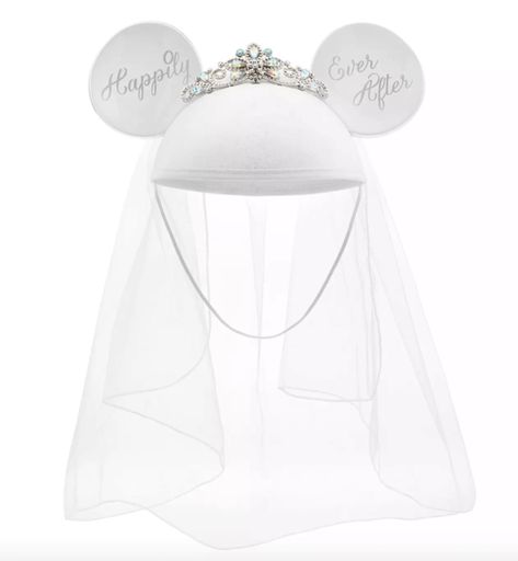 FIRST LOOK: Brand New Bride and Groom Ears Coming Soon to Disney Parks Tiara And Veil, Cinderella Wedding Cake, Disney Wedding Cake Toppers, Disney Love Quotes, Disneyland Wedding, Disney Wedding Cake, Minnie Ears Headband, Disney Fairy Tale Weddings, Cinderella Wedding