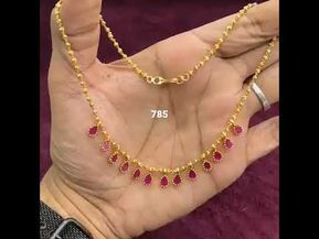 Simple Chocker Neckless Gold, Small Chains Gold, Kerala Necklace, Gold Chain Necklace Womens, Necklace Video, Black Jewelry Necklace, Small Gold Necklace, Gold Ideas, Simple Necklaces