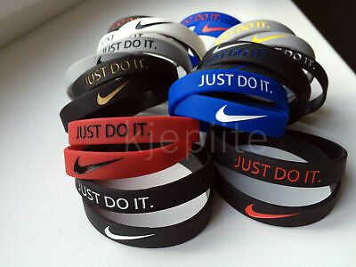 Silicon Bracelet, Basketball Clothing, Bff Jewelry, Hype Clothing, Basketball Clothes, Nike Accessories, Wristband Bracelet, Silicone Bracelets, Cool Outfits For Men