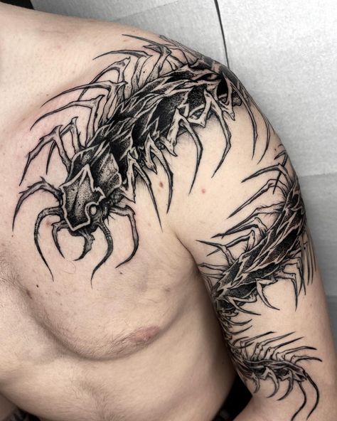 Sieebs Tattoos (@sieebs) | Instagram profile The Rumbling Tattoo, Centipede Sleeve Tattoo, Tattoo Ideas Centipede, Spider Tattoo Sleeve, Centipede Neck Tattoo, Gothic Spider Tattoo, Centapeid Tattoo Design, Kaneki Centipede Tattoo, Humanity Tattoo