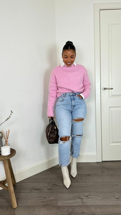 Fall Pink Outfit, Spa Day Outfit Ideas, Pink Chic Outfit, Outfits For 30 Year Old Women, Business Casual Outfits With Jeans, Weekend Outfits For Women, Plus Size Airport Outfit, Work Travel Outfit, Cute Professional Outfits