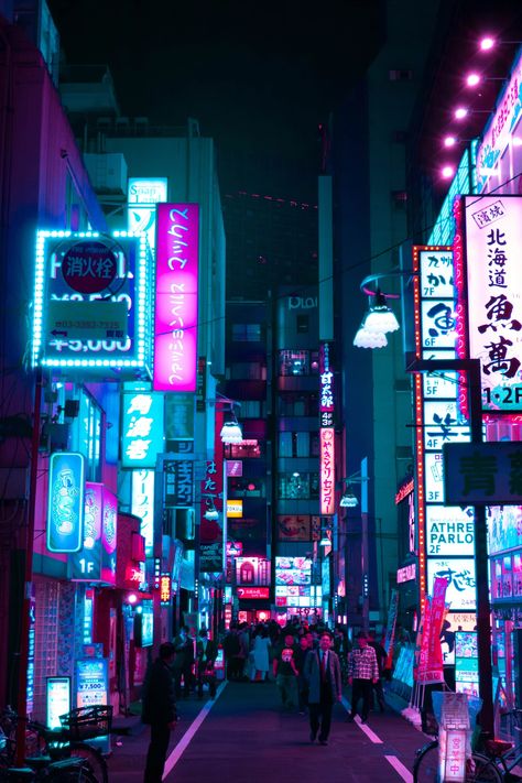 Cyberpunk Neon City Wallpapers - Top Free Cyberpunk Neon City Backgrounds - WallpaperAccess Tokyo Wallpaper, Asian City, Ville Cyberpunk, Tokyo Aesthetic, Watercolor Wallpaper Iphone, Aesthetic Neon, Neon Noir, Tokyo Night, Cyberpunk Aesthetic