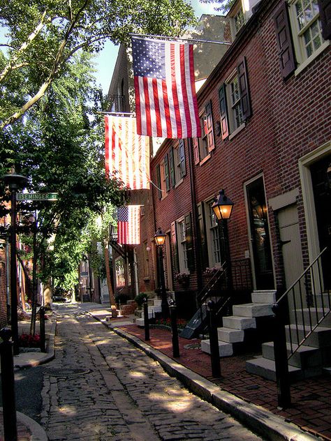 For a charming walk in Center City, stroll down #Philadelphia's Panama Street. #LUPartnerCities Philadelphia History, Center City Philadelphia, Historic Philadelphia, Abandoned Amusement Parks, Abandoned Castles, Center City, Historical Place, Oh The Places Youll Go, Places Around The World