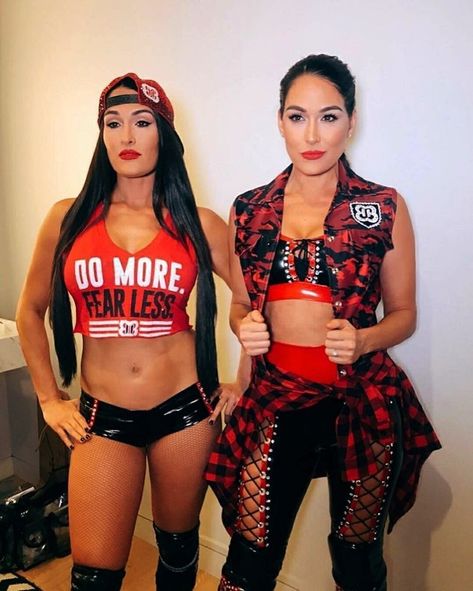 Nicki Bella, Brie Bella Wwe, Bella Sisters, John Cena And Nikki, Wrestling Women, Nikki Bella Photos, The Bella Twins, Wwe Women's Division, Nikki And Brie Bella