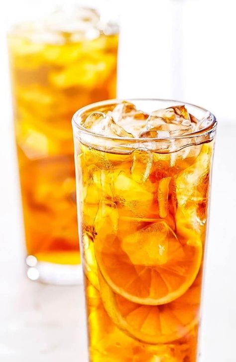 This quick and easy recipe for Sweet Lemon Iced Tea will be a summer favorite – It’s so refreshing and full of fruity flavor! #icedtea #lemon #summer Best Iced Tea Recipe, Lemon Iced Tea Recipe, Lemon Ice Tea, Lemon Iced Tea, Iced Tea Recipes Homemade, Homemade Iced Tea, Making Iced Tea, Lemon Ice, Iced Green Tea