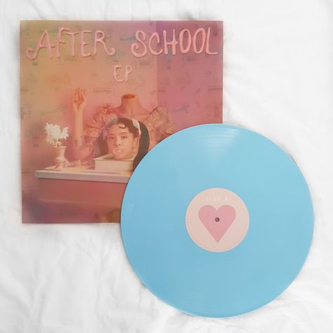 Melanie Martinez Cd, Vinyl On Wall, After School Ep, Vinyl Wishlist, Melanie Martinez Merch, Vinyl Record Collection, Ava Max, My Pics, Blue Vinyl