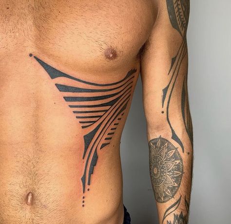 Masculine Women Tattoos, Geometric Tattoo Stomach, Abdomen Tattoo Men, Symmetrical Back Tattoo Men, Male Geometric Tattoo Ideas, Geometric Chest Tattoo, Men’s Stomach Tattoos, Men’s Geometric Chest Tattoo, Modern Tribalism Tattoo