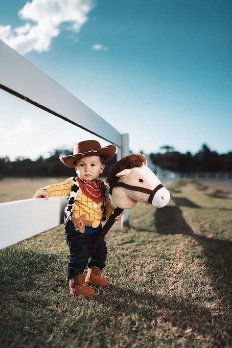 Baby Birthday Photoshoot, 1st Birthday Photoshoot, Rodeo Birthday, Baby Boy Pictures, Farm Animal Birthday, Toy Story Birthday Party, Cowboy Birthday, Baby Boy Birthday, Toy Story Birthday