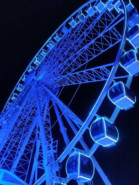 ITAP of a Ferris Wheel in Den Haag Netherlands#PHOTO #CAPTURE #NATURE #INCREDIBLE Blue Ferris Wheel Aesthetic, Haag Netherlands, Blue Apps, Blue Vibe, Ferris Wheels, Blue Aesthetic Dark, Dark Blue Wallpaper, Camera Composition, Composition Photoshop