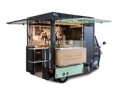 food truck ape tr centro commerciale les arcades di parigi Food Truck Design Interior, Food Truck Interior, Diy Food Storage, Coffee Food Truck, Gerobak Dorong, Food Vans, Mobile Coffee Shop, Mobile Food Cart, Piaggio Ape