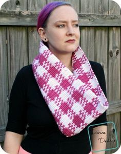 Laura Gingham Cowl - Laura Gingham Cowl Scarf free crochet pattern Plaid Crochet, Crochet Scarf Pattern, Crochet Scarf Pattern Free, Tapestry Crochet Patterns, Cowl Pattern, Cowl Scarf, Scarf Crochet Pattern, Crochet Cowl, Tapestry Crochet