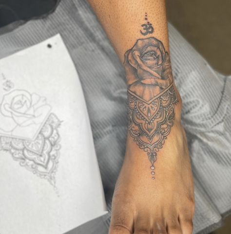 Lotus Tattoo Black Women, Ankle Tattoos For Women Wrap Around Black Women, Anklet Tattoos Black Women, Pretty Feet Tattoos Black Women, Arm Tattoos Cute, Flower Foot Tattoo, Ankle Tat, Simple Heart Tattoos, Cute Hand Tattoos