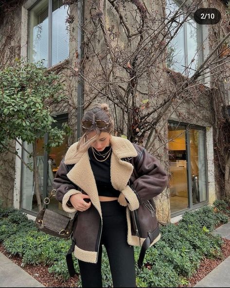 Zara Biker Jacket Outfit, Zara 2023 Winter Collection, Zara Biker Jacket, Trend Coat, Oversize Jacket, Cold Weather Outfit, Warm Winter Jackets, Coat Trends, Oversized Jacket