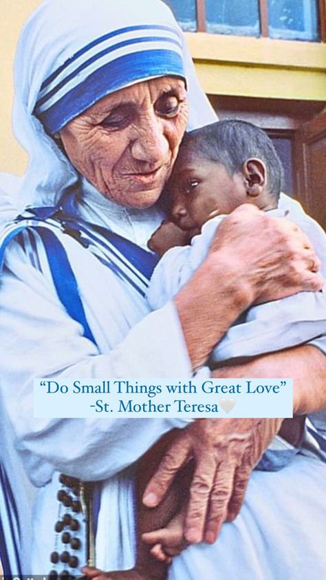 Mother Theresa Picture, Mother Teresa Pictures, Saint Mother Teresa, Indian Freedom Fighters, Mother Teresa Quotes, Mother Teresa, Freedom Fighters, Painting Tutorials, Summer Inspiration