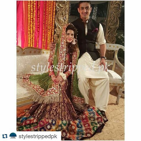 #Repost @stylestrippedpk with @repostapp ・・・ The lovely couple last night, with the Bride in a traditional #Gota laden #RanaNoman Ensemble ❤️ #adilschez Chattapatti Gharara, Farshi Gharara Pakistani, Long Sleeve Simple Wedding Dress, Farshi Gharara, Gharara Pakistani, Pakistani Mehndi Dress, Gharara Designs, Mehndi Outfit, Bridal Mehndi Dresses