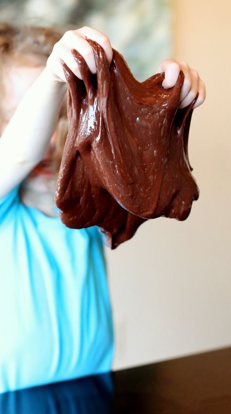 Chocolate Stretchy Slime Recipe from Fun at Home with Kids Stretchy Slime Recipe, Easy To Make Slime, Chocolate Fever, Stretchy Slime, Chocolate Slime, The Chocolate Touch, Homemade Slime Recipe, How To Make Gingerbread, Edible Slime