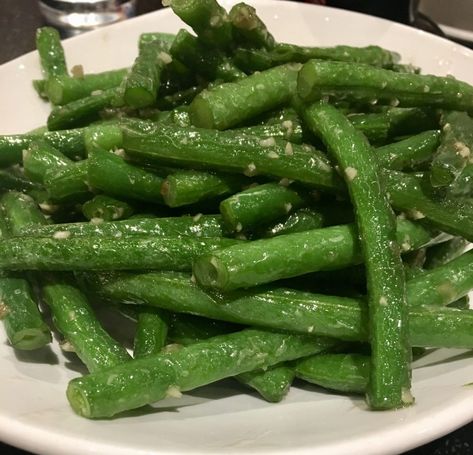 Sautéed String Beans with Garlic Chinese String Beans, Garlic String Beans, Chinese Long Beans, Chinese Garlic, Din Tai Fung, String Beans, Steamed Dumplings, Long Bean, String Bean