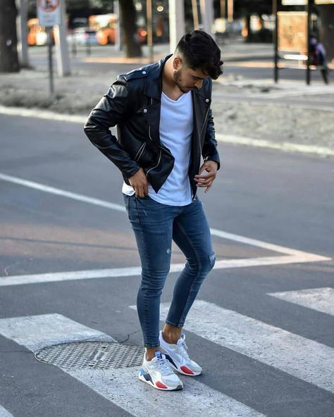 Brown Leather Jacket Men, Mens Leather Clothing, Best Leather Jackets, Mens Fashion Wear, Stylish Men Casual, Real Leather Jacket, Mens Fashion Casual Outfits, Men Style Tips, Destroyed Jeans