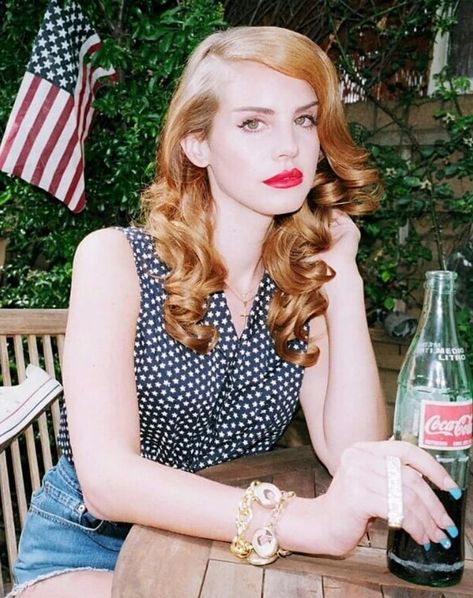 Americana Aesthetic, Lana Del Rey, American Flag, I Hope, Flag, Wall