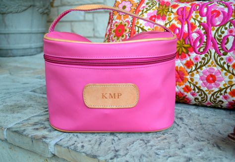 jon hart makeup case. Vera Bradley Duffle Bag, John Hart, Jon Hart, Preppy Monogram, Room Things, Cute Luggage, Prep Life, Preppy Southern, Makeup Train Case