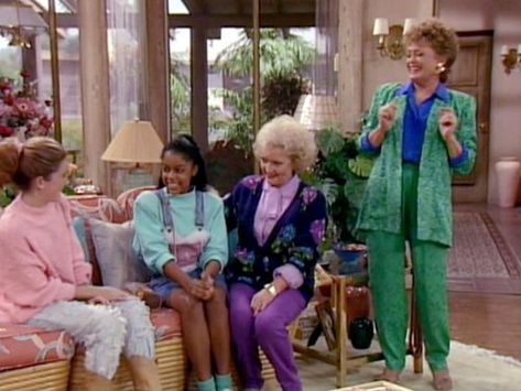 The Golden Girls (1985) Rose Nylund, Rue Mcclanahan, 4 Best Friends, Love Me Tender, The Golden Girls, Moving In Together, Betty White, Girls Quilts, Big Adventure