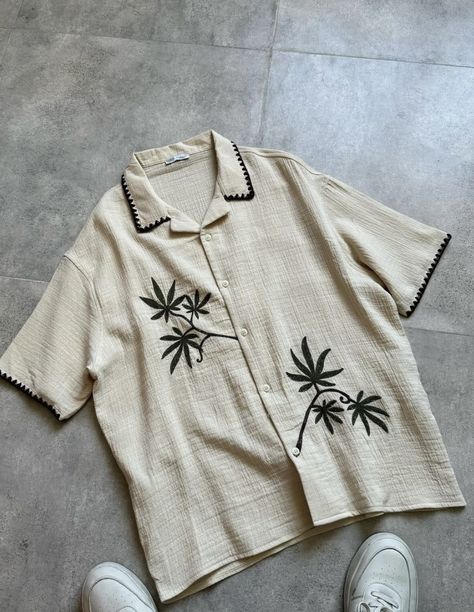 Boys Shirts Pattern Mens Fashion, Gents Wear, Boys Shirts Pattern, Men Embroidery, Shirts Pattern, Outfits Unique, Tropical Fashion, Boys Kurta, Boho Men