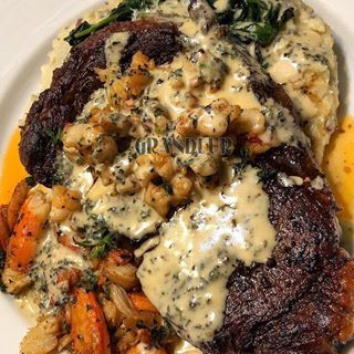 The Luxe Queen Garlic Parm Sauce, Cracked Crab, Garlic Mash, Rib Eye Recipes, Lemon Garlic Sauce, Garlic Parmesan Sauce, Surf And Turf, Garlic Mashed Potatoes, Garlic Mashed