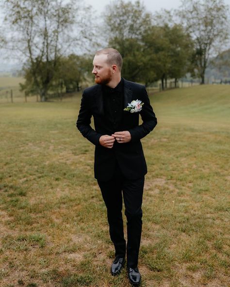 Double posting today because I feel like the guys never get their own post! Groomsmen photos are always so much fun, can’t wait to edit this entire album and share some of Jacob up in the air😂 Groomsmen Photos, The Guys, Feel Like, Feelings, Quick Saves