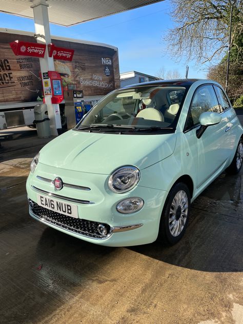 Mint Fiat 500, Mint Green Fiat 500, Cute Small Cars, Fiat 500 Interior, Light Blue Car, Teal Car, Fiat 500c, New Fiat, Motos Vintage