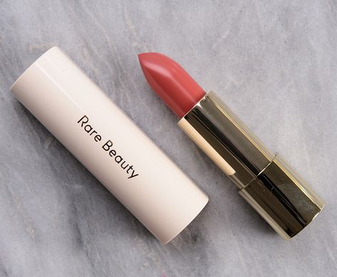 Rare Beauty Lively Kind Words Matte Lipstick ($20.00 for 0.12 oz.) is a brighter, medium-dark peach with warmer, more orange undertones and a satin finish. Opaque coverage Lightweight, velvety glide-on feel Applied evenly but settled slightly into lip lines Average-wearing (four hours), non-drying Rare Beauty Worthy Kind Words Matte Lipstick ($20.00 for 0.12 oz.) is a light brown with subtle, warm pink undertones and a semi-matte finish. Opaque coverage Lightweight, velvety glide-on feel Applied Rate Beauty Lipstick, Rare Beauty Lipstick Lively, Rare Beauty Lipstick, Selena Gomez Makeup, Makeup Cantik, Permanent Lipstick, Orange Lipstick, Makeup Order, Lipstick Swatches