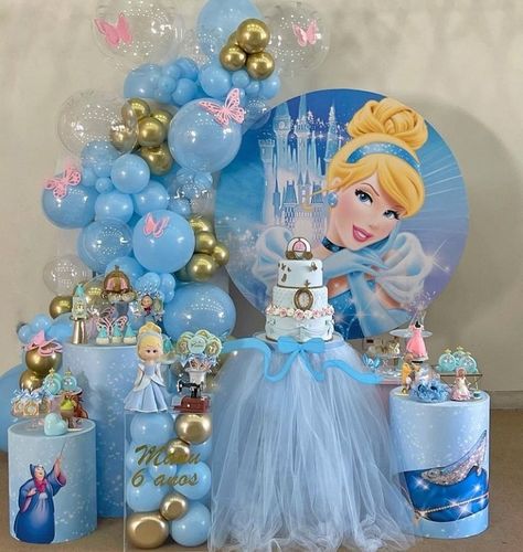 Cinderella Birthday Theme, Cinderella Party Theme, Cinderella Decorations, Cinderella Birthday Party Decorations, Princess Birthday Decorations, Deco Disney, Cinderella Theme, Princess Birthday Party Decorations, Cinderella Birthday Party