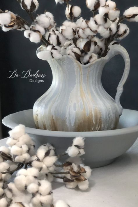 Ceramic Pitcher Decor, Paint Ceramic Vase, Water Pitcher Decor, Diy Painted Vases, Pitcher Decor, Paint Ceramic, Home Remodeling Diy, Dixie Belle Paint, Diy Pottery