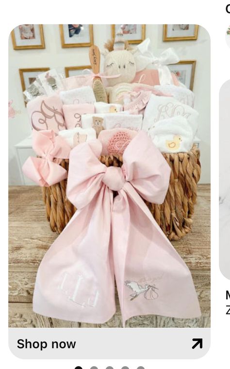 Baby Girl Gift Wrapping Ideas, Girl Baby Shower Gift Ideas, Girl Baby Shower Gifts, Baby Girl Gift Ideas, Need For Baby, Barbie Tingz, Newborn Baby Girl Gifts, Classy Baby Shower, Baby Shower Wrapping