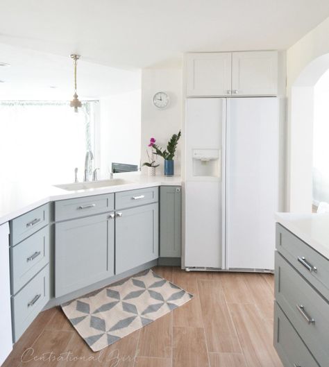 CliqStudios Dayton Painted White shaker cabinets complete the breakfast nook and beverage center for a project by blogger Kate Riley of CentsationalGirl.com Greige Cabinets, Geometric Backsplash, Kitchen Appliance Storage, Refacing Kitchen Cabinets, Modern Farmhouse Kitchen, Outdoor Kitchen Appliances, White Appliances, New Kitchen Cabinets, Grey Kitchen Cabinets