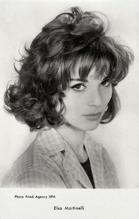 https://flic.kr/p/L5yaq7 | Elsa Martinelli | French postcard by Editions P.I… 1960 Actresses, 60s Beauty, Elsa Martinelli, French Actresses, French New Wave Actress, French Actresses 60s, Elsa Pictures, French Cinema 60s, Beautiful Brunette