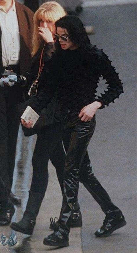 Michael Jackson Scream, Scream Music, Michael Jackson Outfits, Hee Man, Michael Jackson Wallpaper, Michael Jackson Rare, Photos Of Michael Jackson, Michael Jackson Smile, Joseph Jackson