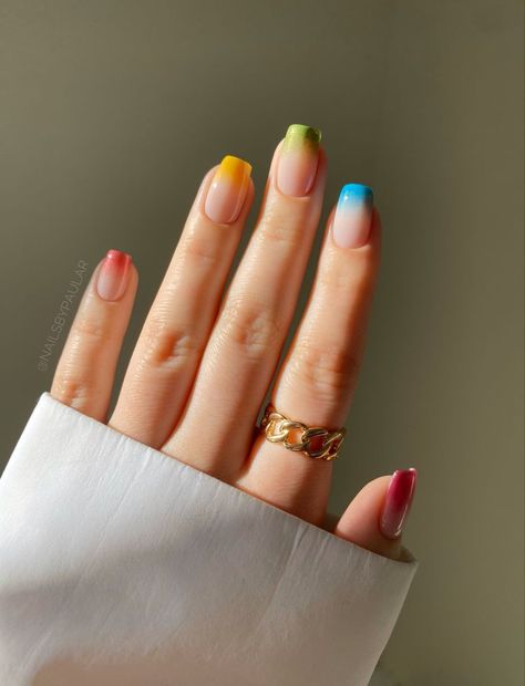 Rainbow Holiday Nails, Short Nails Ideas Rainbow, Rainbow Nail Polish, Rainbow Nails Natural, Rainbow Nail Ideas For Short Nails, Rainbow Wedding Nails, Pastel Rainbow Nail Designs, Rainbow Nails Simple, Subtle Rainbow Nails