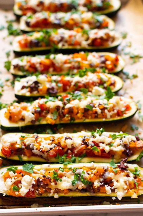 Mediterranean Zucchini Boats - iFoodReal.com Mediterranean Zucchini, Zucchini Dinner Recipes, Zucchini Recipes Baked, Mediterranean Recipes Healthy, Zucchini Boat Recipes, Easy Zucchini Bread, Zucchini Sticks, Mediterranean Diet Recipes Dinners, Zucchini Recipes Healthy