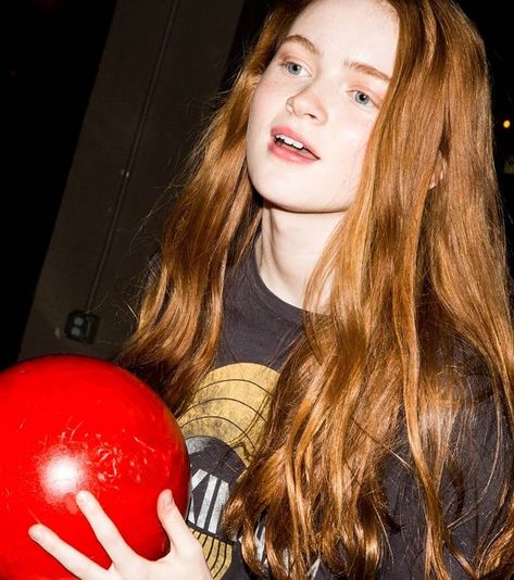 Describe Her, Stranger Things Max, Finn Stranger Things, Sadie Sink, Words To Describe, Millie Bobby Brown, Hottest Celebrities, Role Models, Celebrity Crush