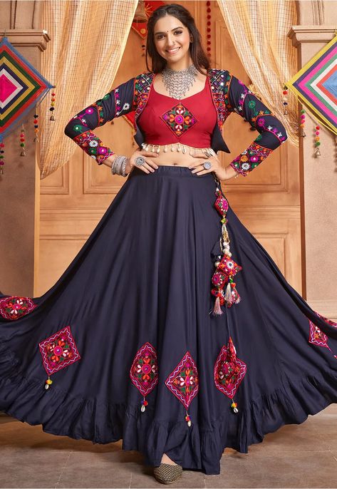 Blue Jacket Style, Navy Blue Lehenga, Garba Outfit, Chaniya Choli Designs, Garba Dress, Navratri Dress, Navratri Chaniya Choli, Lengha Choli, Blue Lehenga