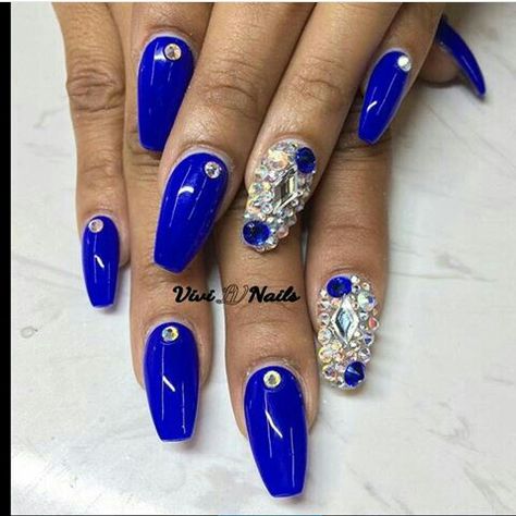 Electric blue with gem design nails Hanukkah Nails, Gem Design, Blue Acrylic Nails, Design Nails, Glam Nails, Diamond Nails, Nails Inspo, Travel Trailer, Nail Inspo