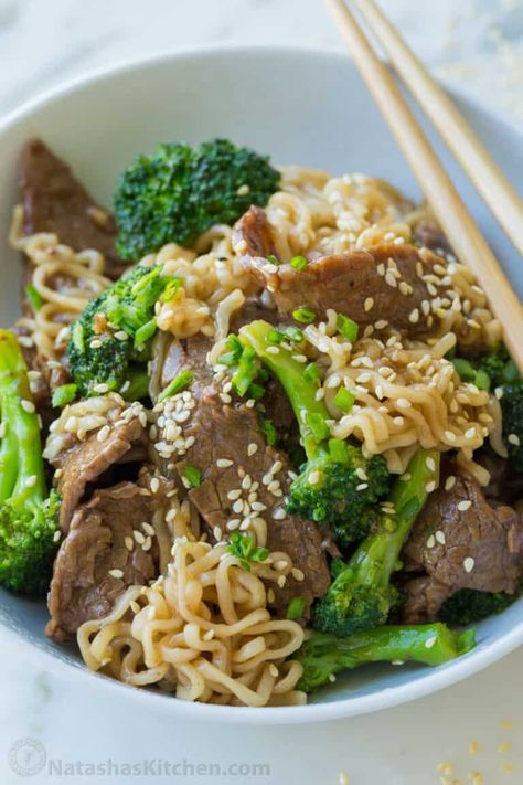 Beef and Broccoli Ramen Stir Fry (VIDEO) - NatashasKitchen.com Ramen Beef, Beef Ramen Noodle Recipes, Beef Ramen Noodles, Sliced Sirloin, Best Ramen Noodles, Beef Ramen, Steak And Broccoli, Chopped Broccoli, Ramen Stir Fry