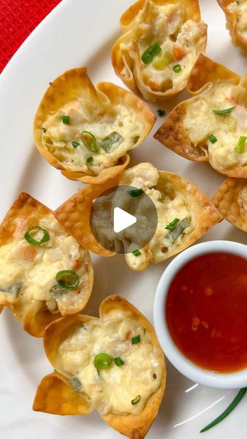 Crab Rangoon Wonton Cups, Crab And Cream Cheese Wontons, Crab Dip Wonton Cups, Crab Rangoon Dip With Wonton Chips, Crab Filled Crescent Wontons, Wonton Cups Appetizers, 1960s Food, Wonton Wraps, Wonton Cups